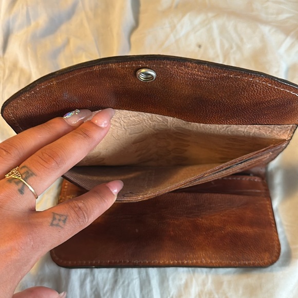Brown Unique leather wallet - Picture 4 of 5
